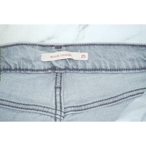 Levi's Premium Wedgie Straight Jeans – Size 25 – Gray Wash Button Fly Denim - Picture 5 of 16